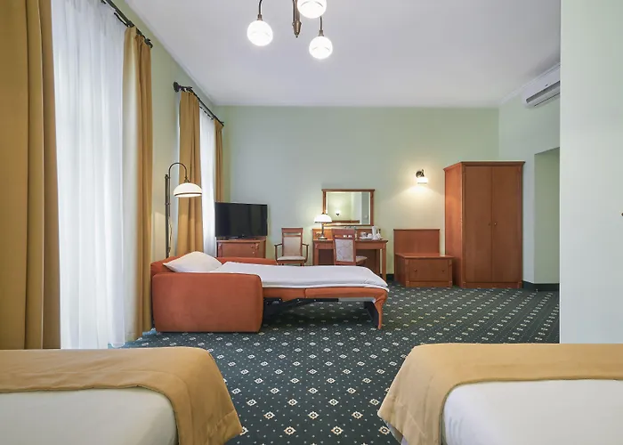 Hetman Hotel 3*