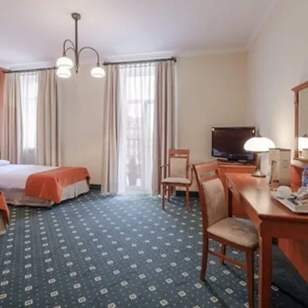 Hetman 3* Warsaw