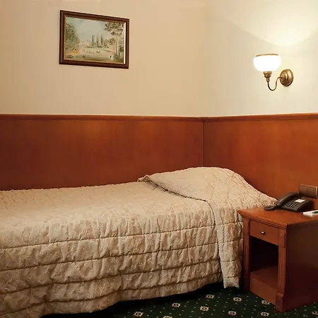 Hetman 3* Varšava